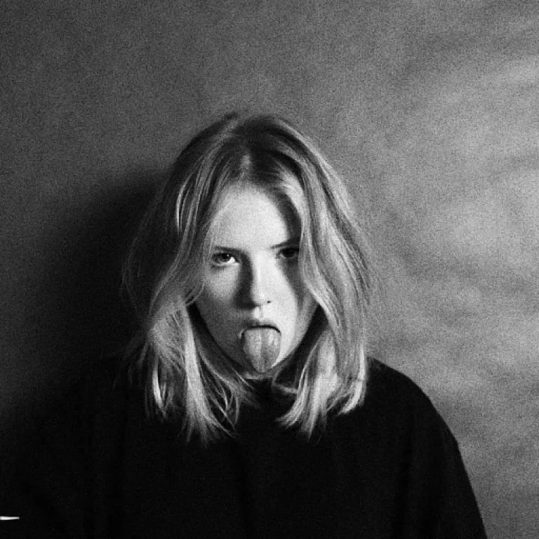 Comment optimiser un site vitrine SaaS pour les entreprises roumaines et internationales